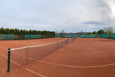 Tennisplatz Msm